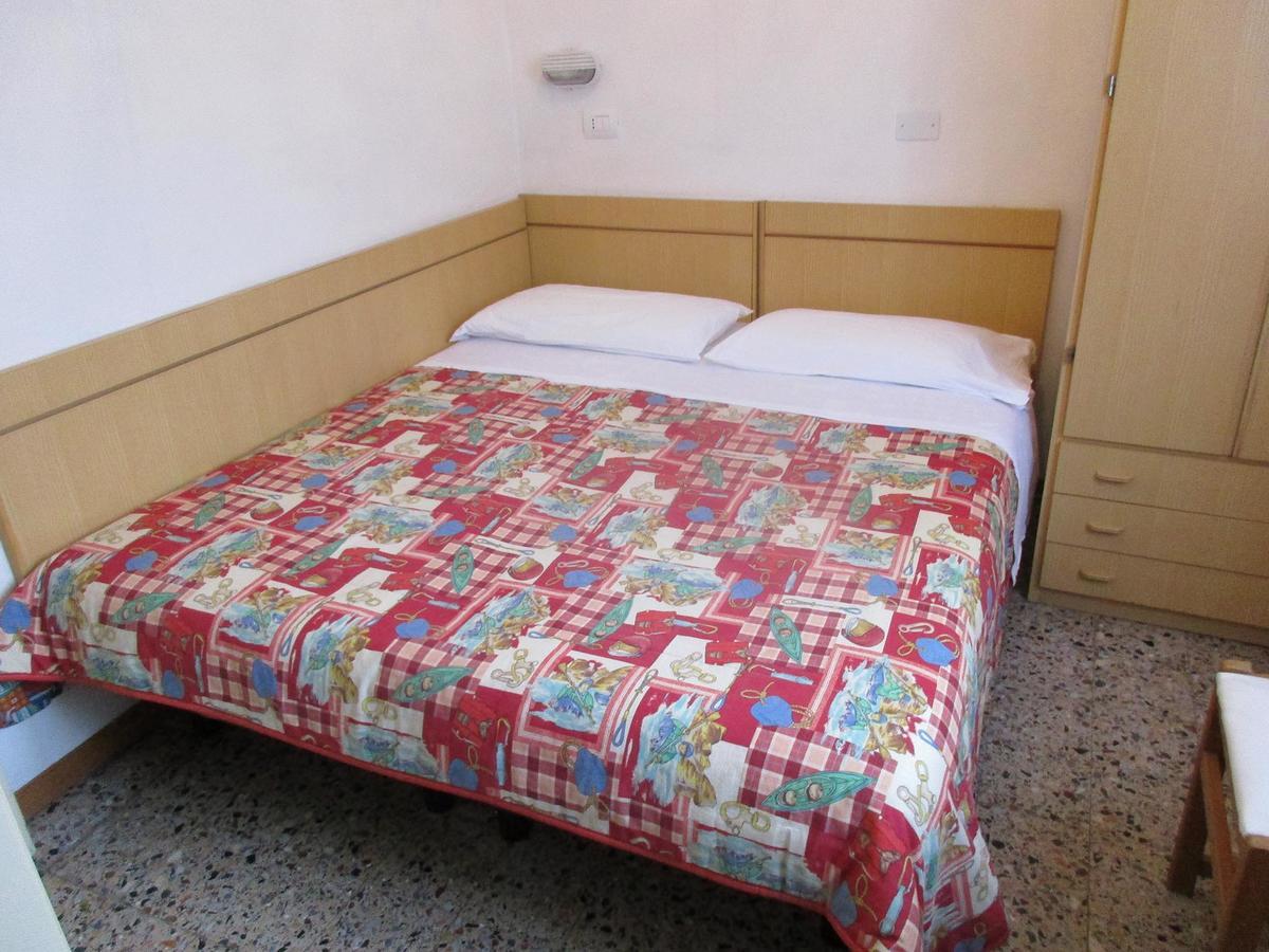 Hotel Pensione Ornella Cesenatico Kültér fotó